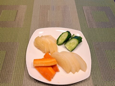 ヨーグルトと味噌で簡単 お漬物